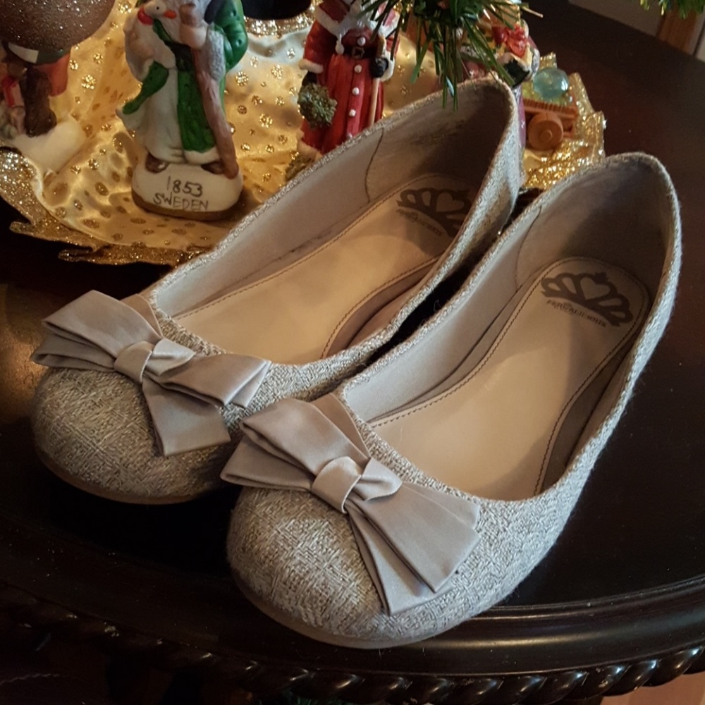 Fergalicious Gray Fabric Flats